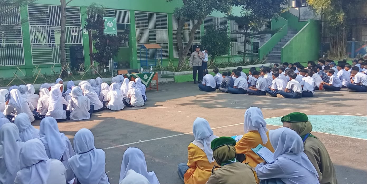 Baca Juga